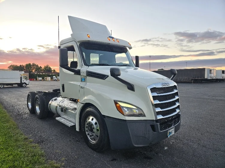 2020 Freightliner Cascadia in White Deer, PA