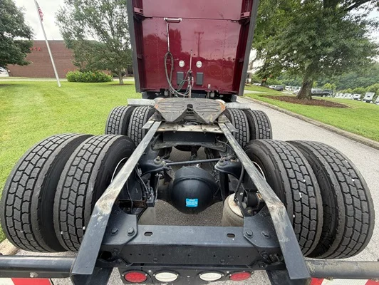 2023 Kenworth T680 in Nashville, TN — photo 10