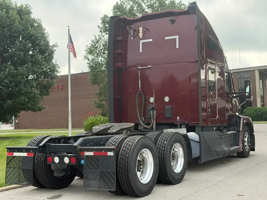 2023 Kenworth T680 in Nashville, TN — photo 8