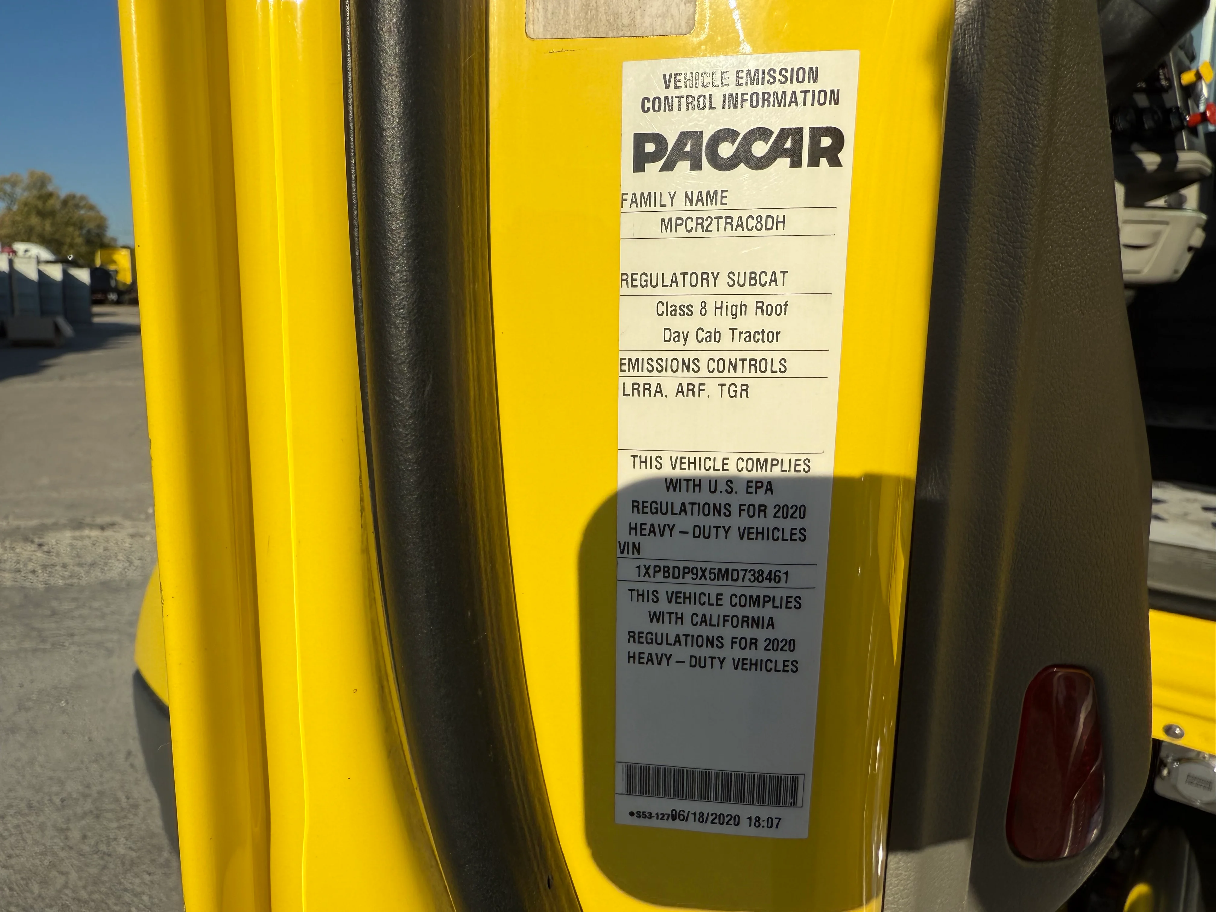 2021 Peterbilt 579 - image 14