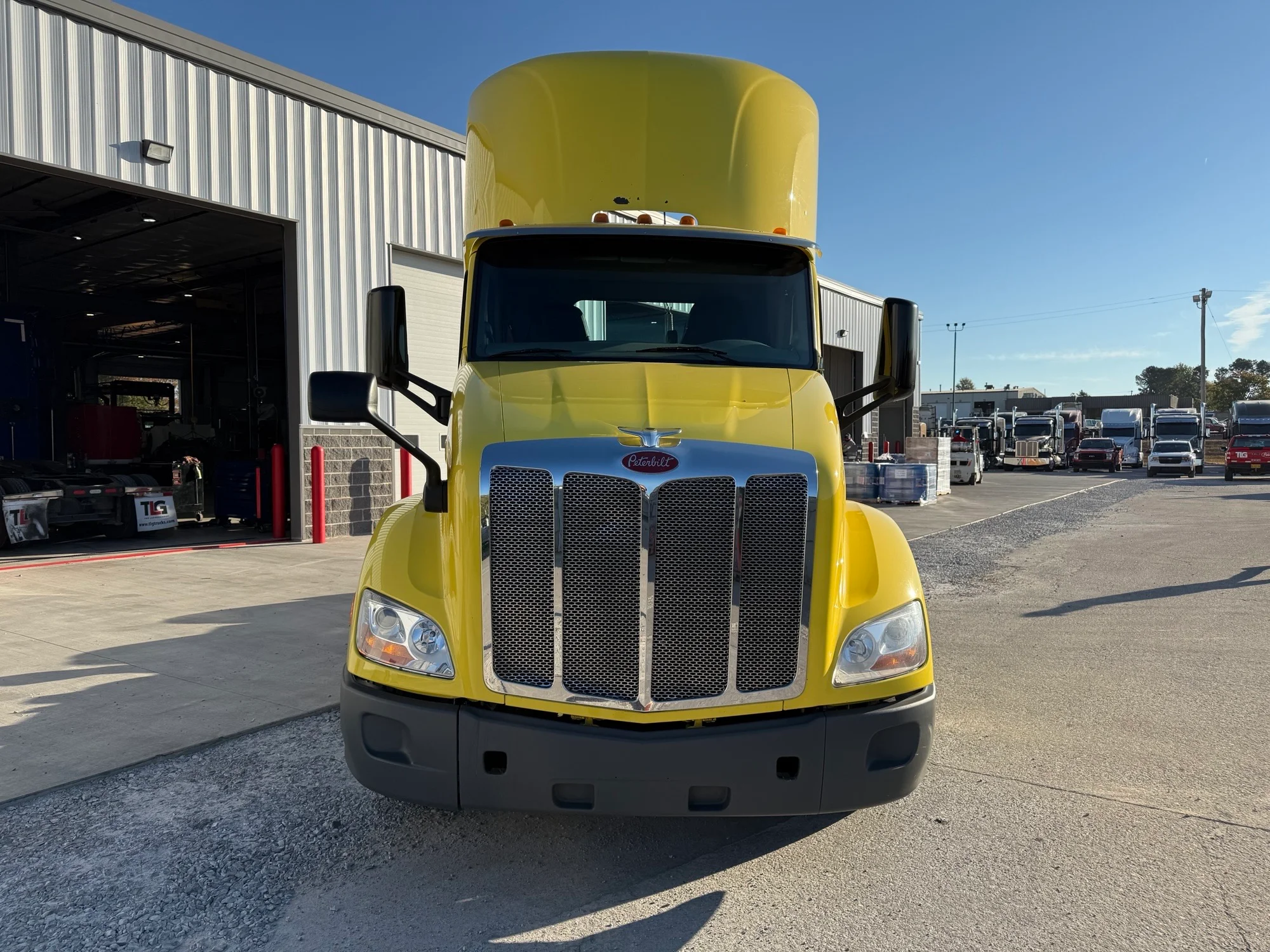 2021 Peterbilt 579 - image 8