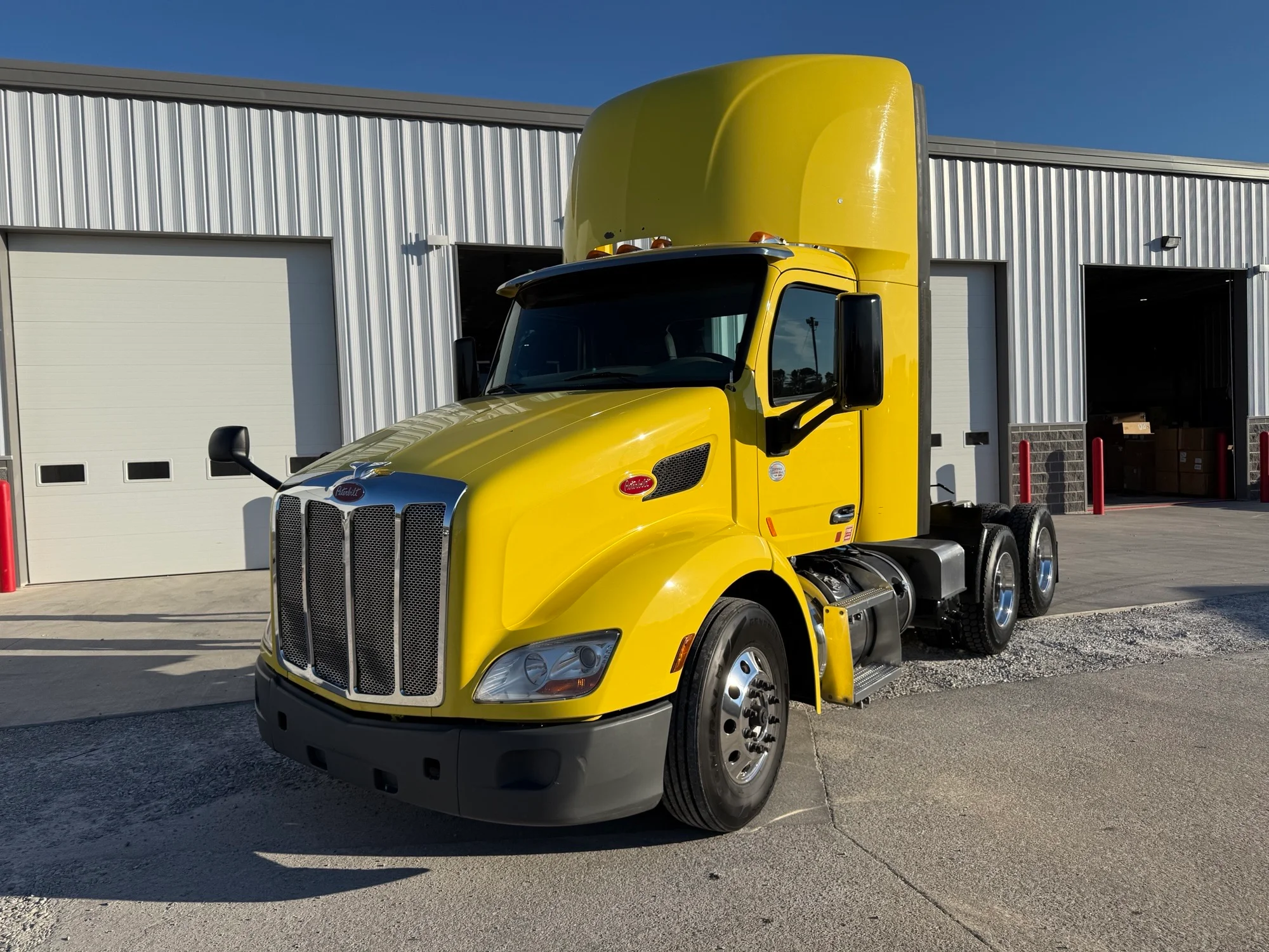 2021 Peterbilt 579 in Lowell, AR