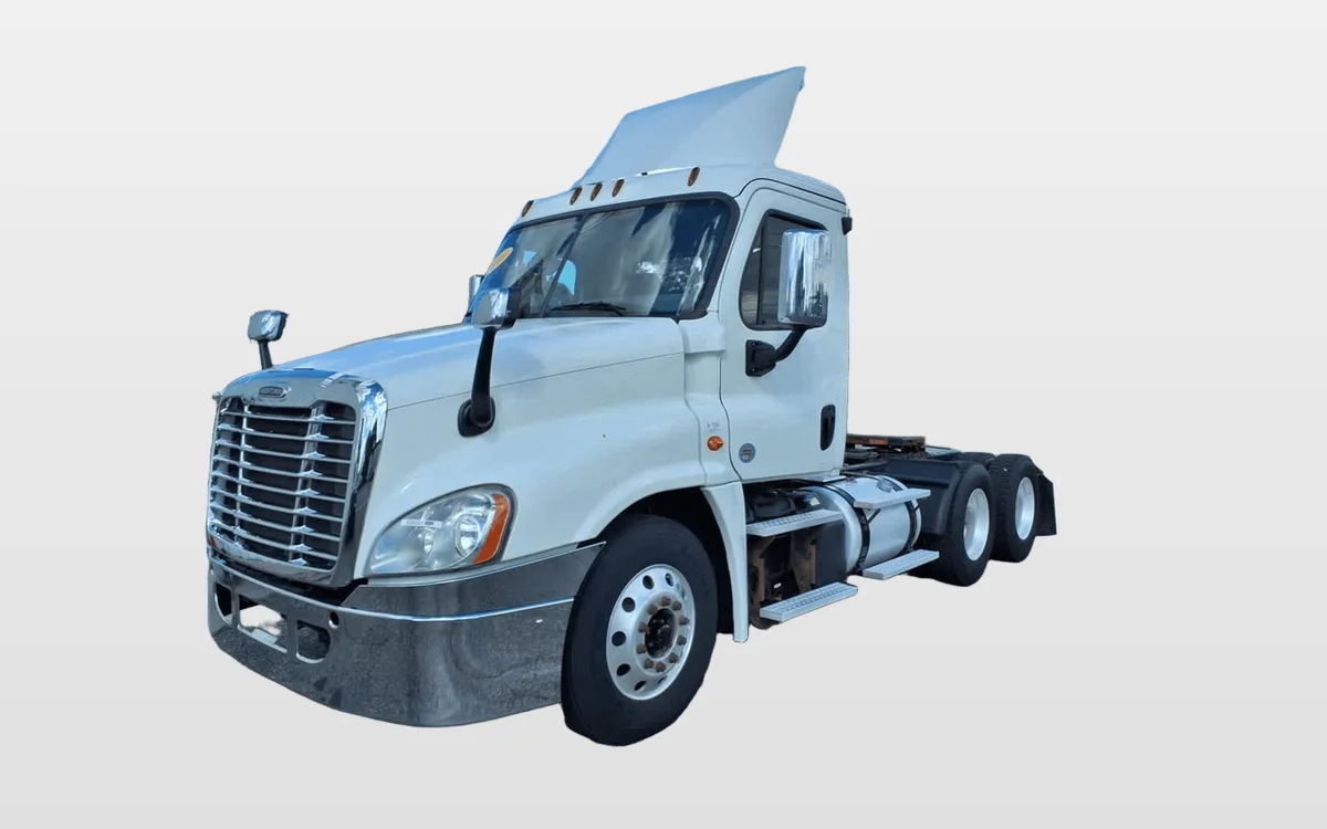 2019 Freightliner - image 1