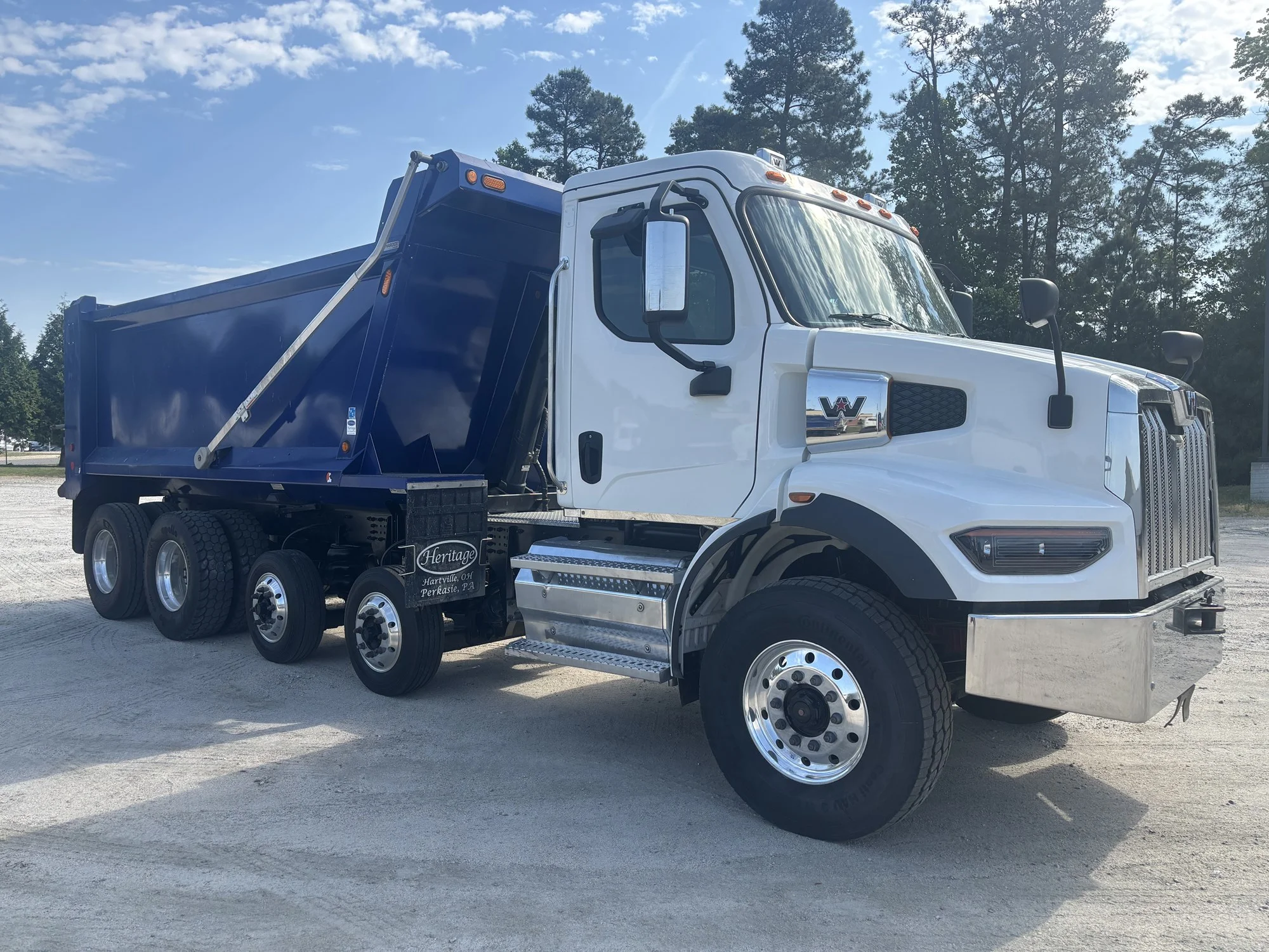 2024 Western Star 47X — photo 2
