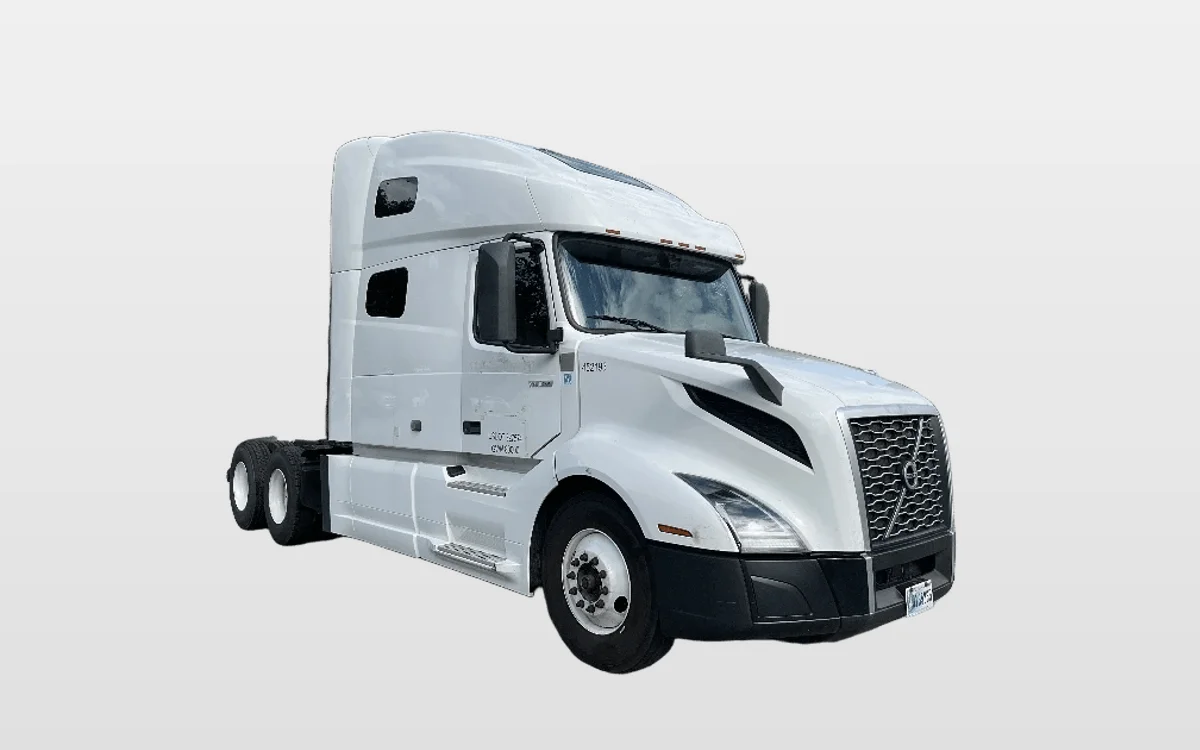 2022 Volvo VNL 760 - image 1
