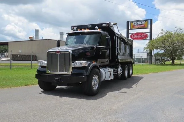2025 Peterbilt 567 — photo 2