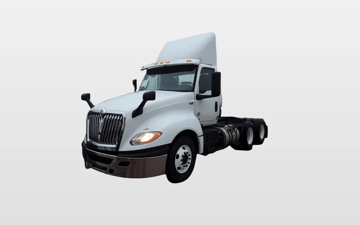 2019 International - image 1