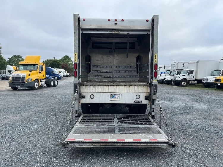 2021 Freightliner M2 106 - image 9