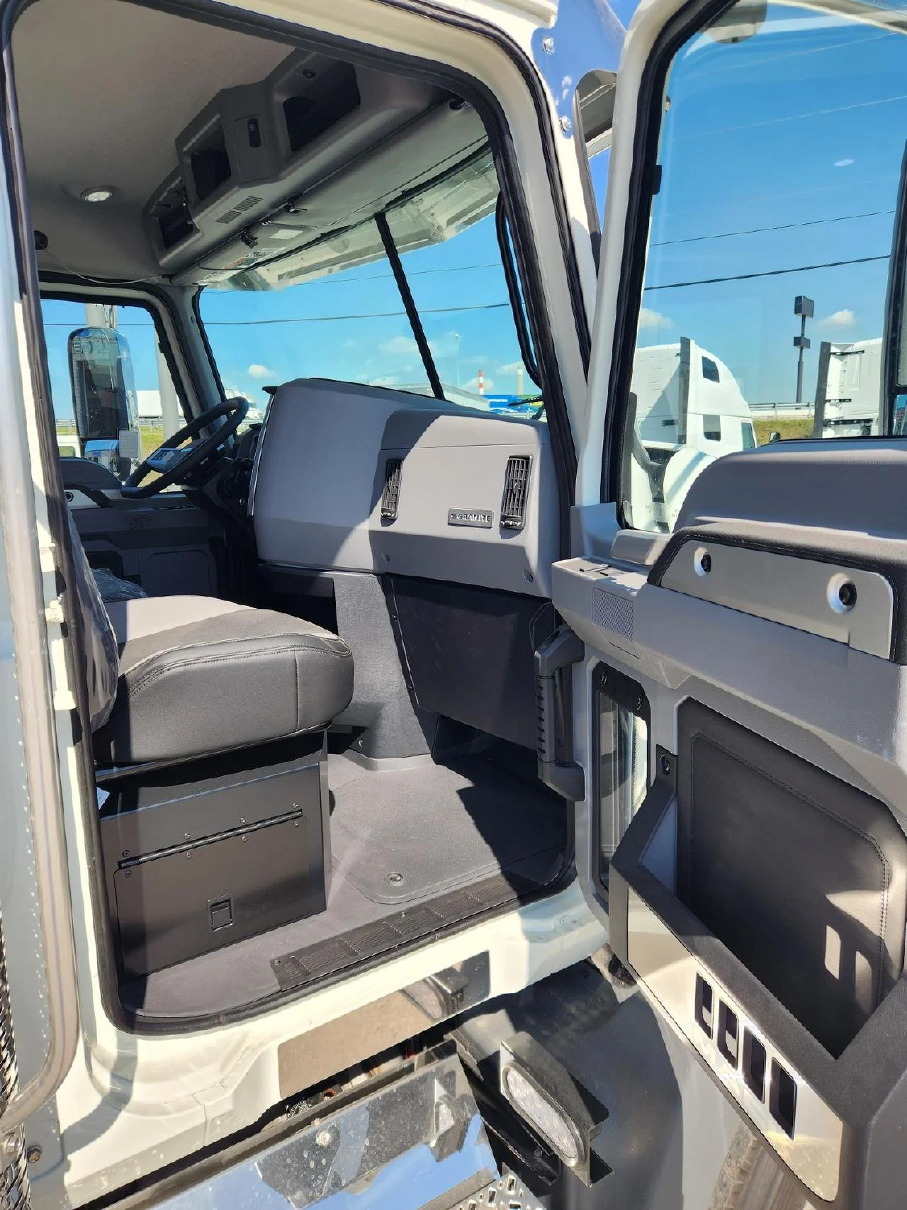 2027 Mack in Indianapolis, IN — photo 16