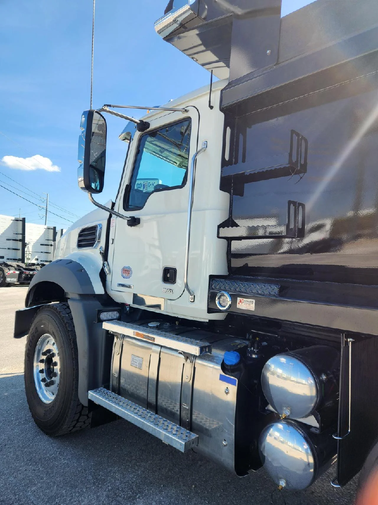 2027 Mack in Indianapolis, IN — photo 9