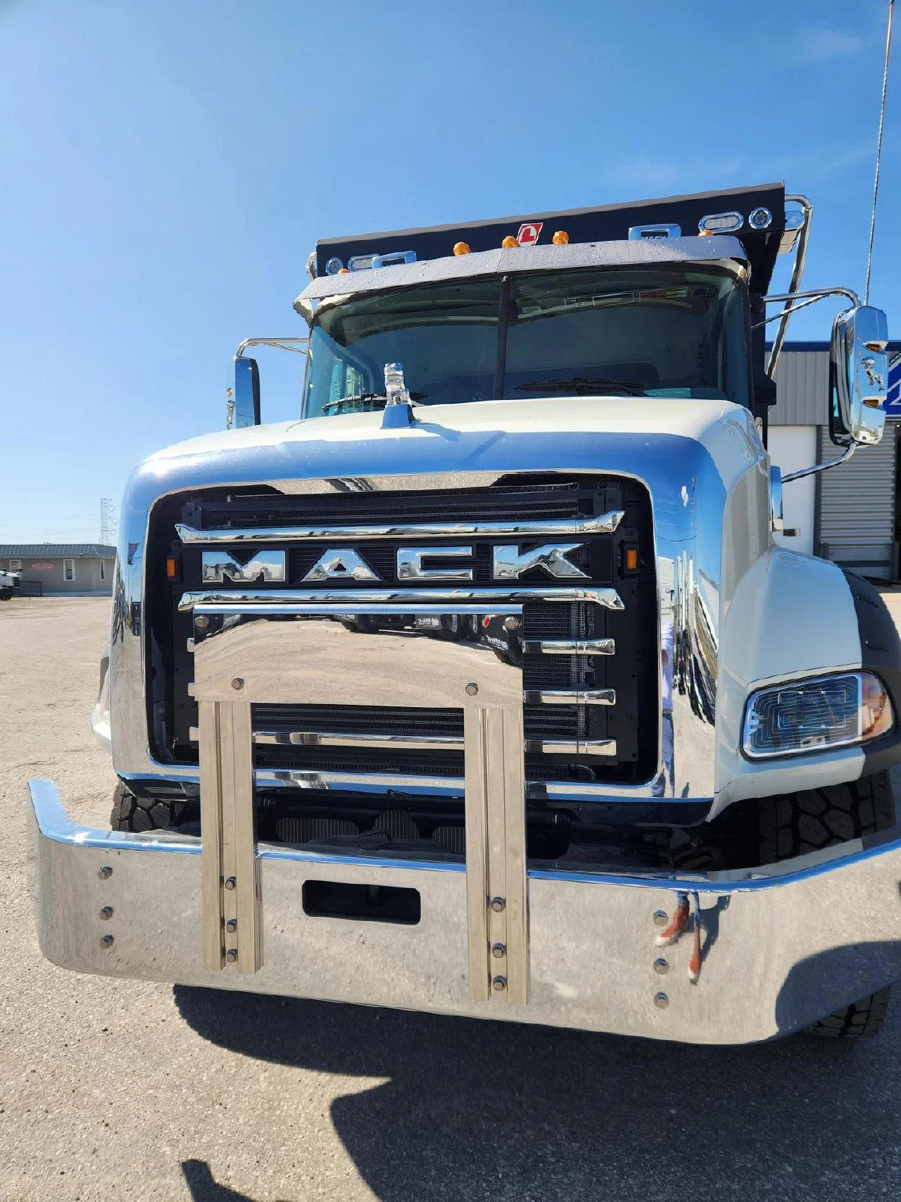 2027 Mack in Indianapolis, IN — photo 8