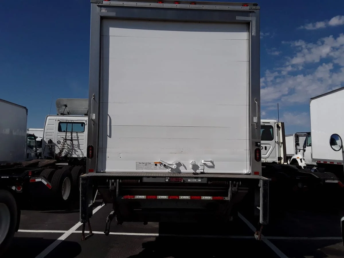 2018 International 4300 in Altoona, IA — photo 5