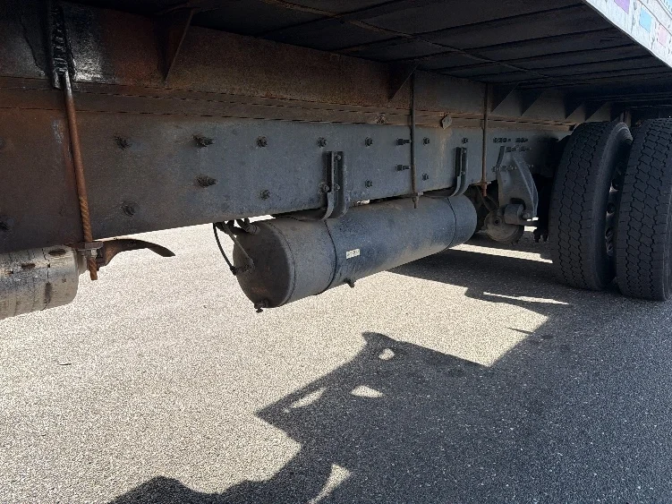 2019 Freightliner M2 106 - image 5