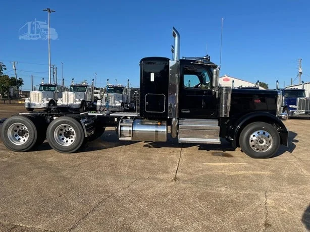 2026 Peterbilt 589 in Mccomb, MS — photo 5