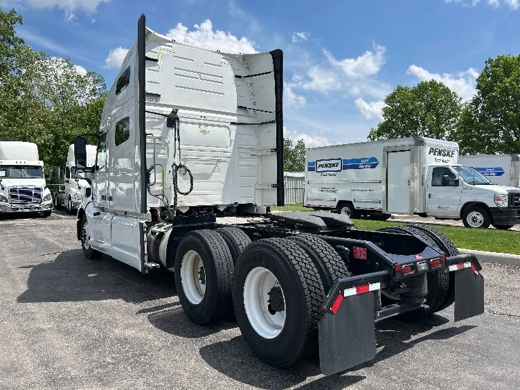 2023 Volvo VNL 760 in Augusta, GA — photo 5