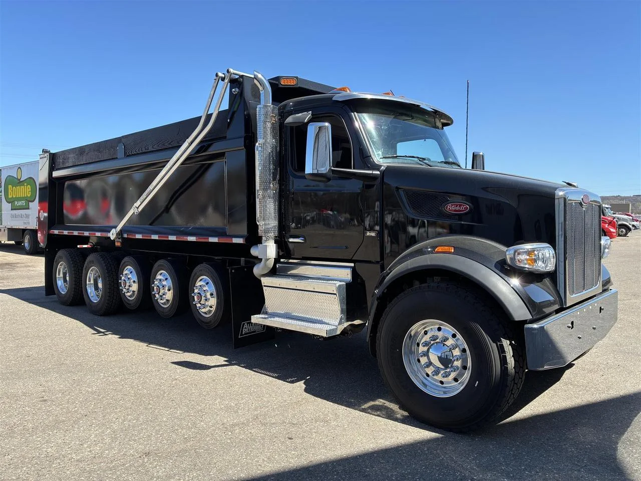 2026 Peterbilt 567 - image 6