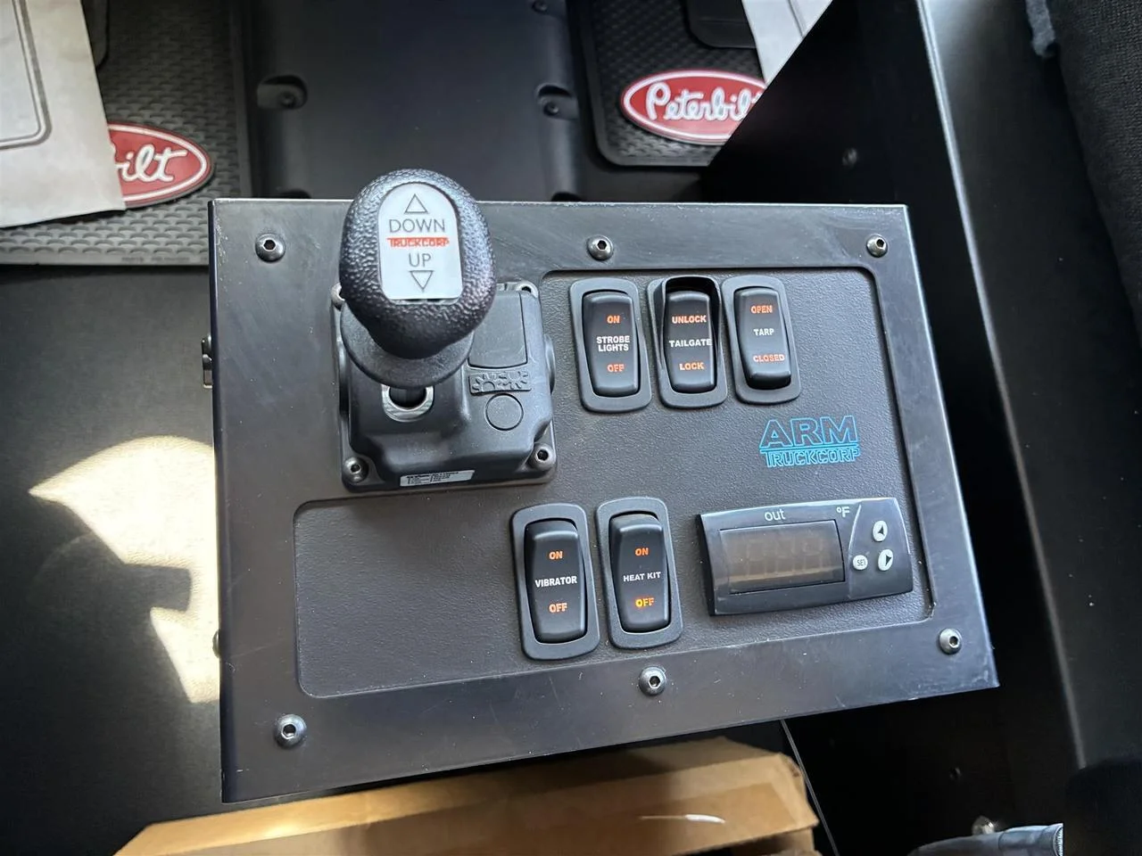 2026 Peterbilt 567 - image 11