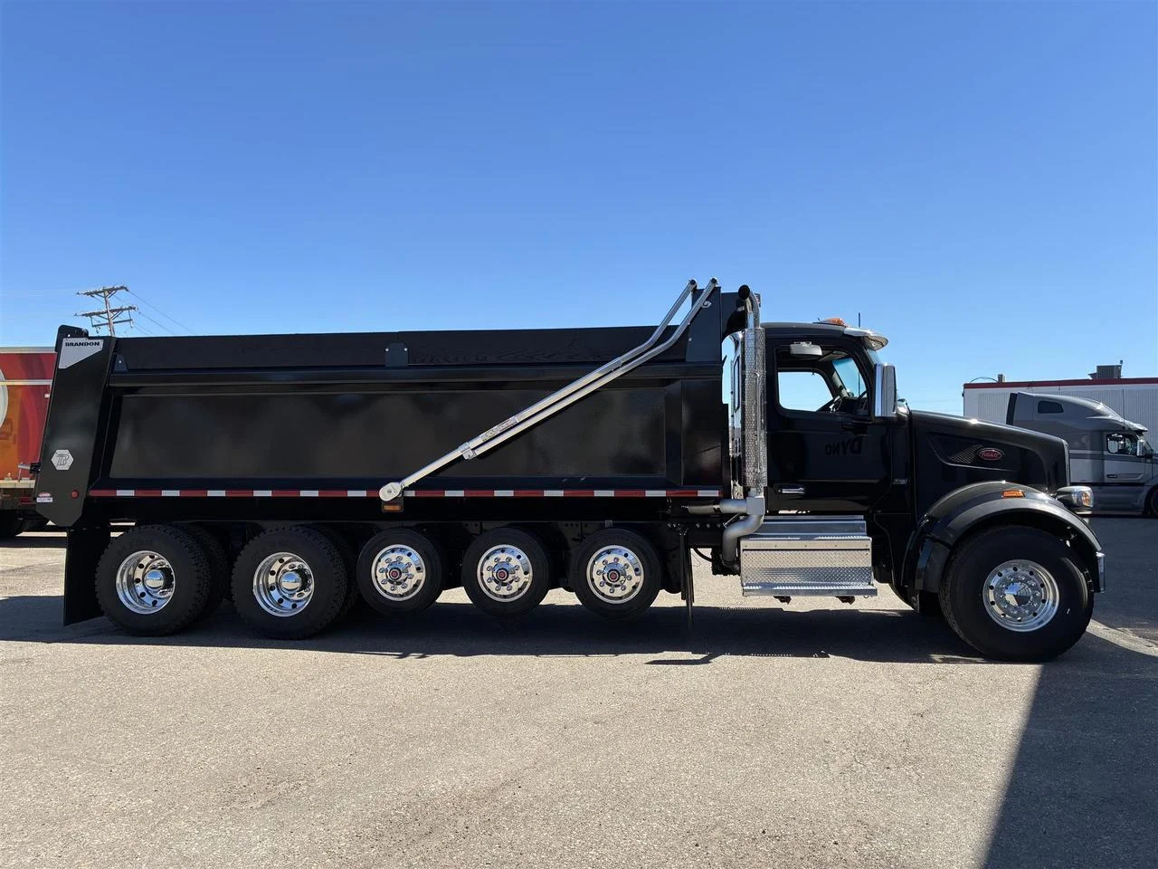 2026 Peterbilt 567 - image 5