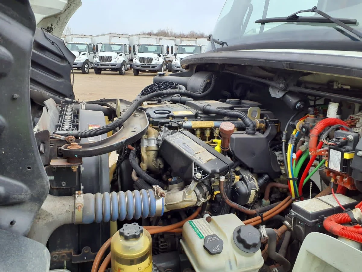 2019 Freightliner M2 106 - image 9