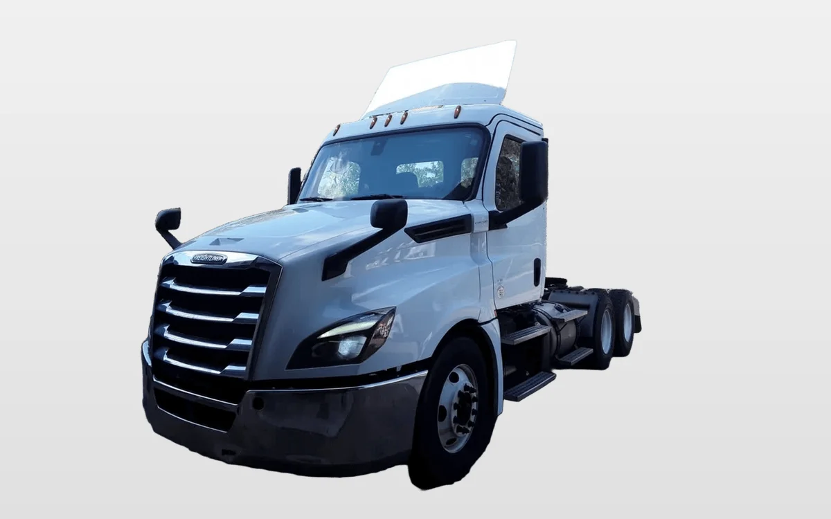 2019 Freightliner - image 1