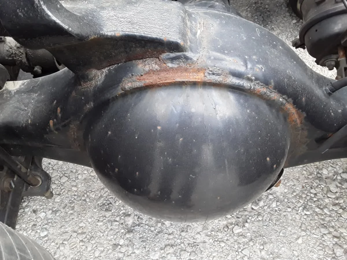 2019 International LT - image 9