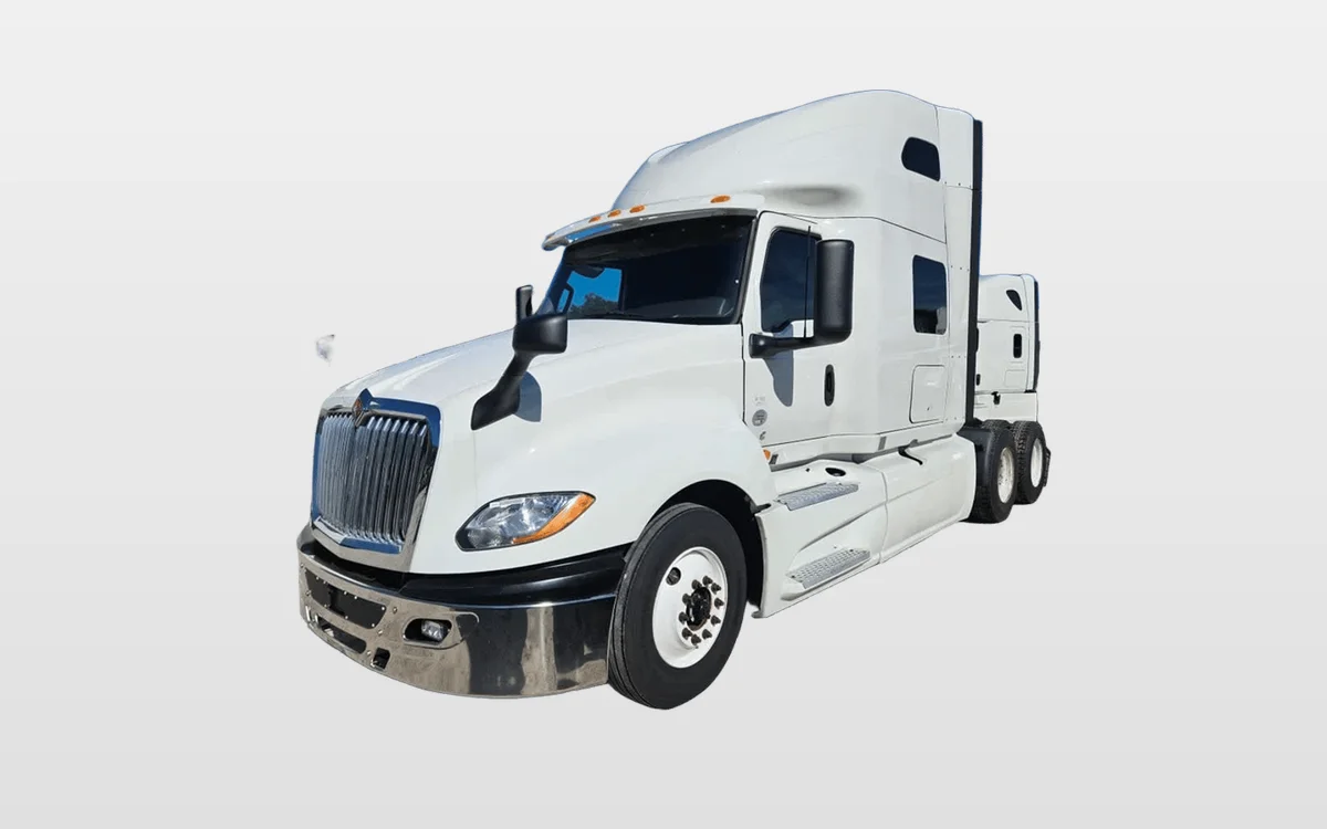 2020 International - image 1