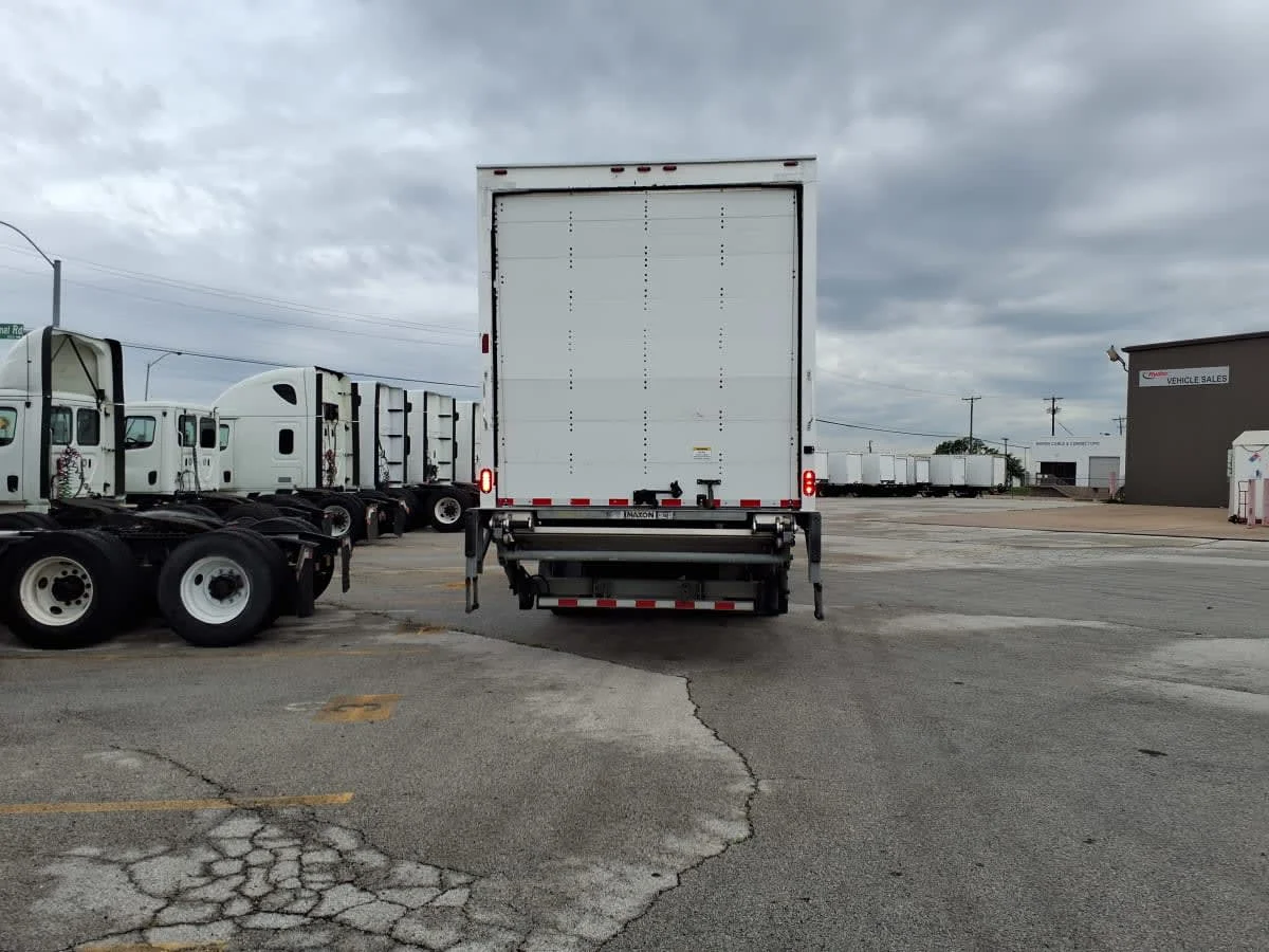 2020 Freightliner M2 106 in Fort Worth, TX — photo 5
