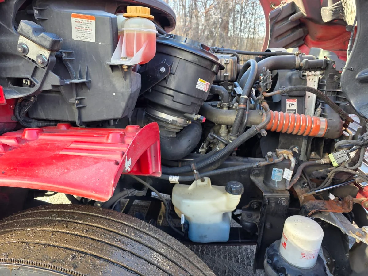 2019 Freightliner M2 106 - image 15