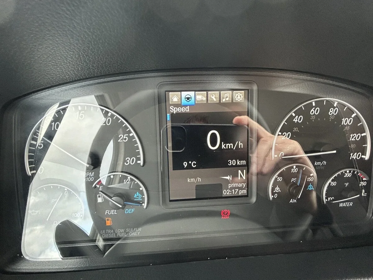 2026 Freightliner M2 106 - image 10