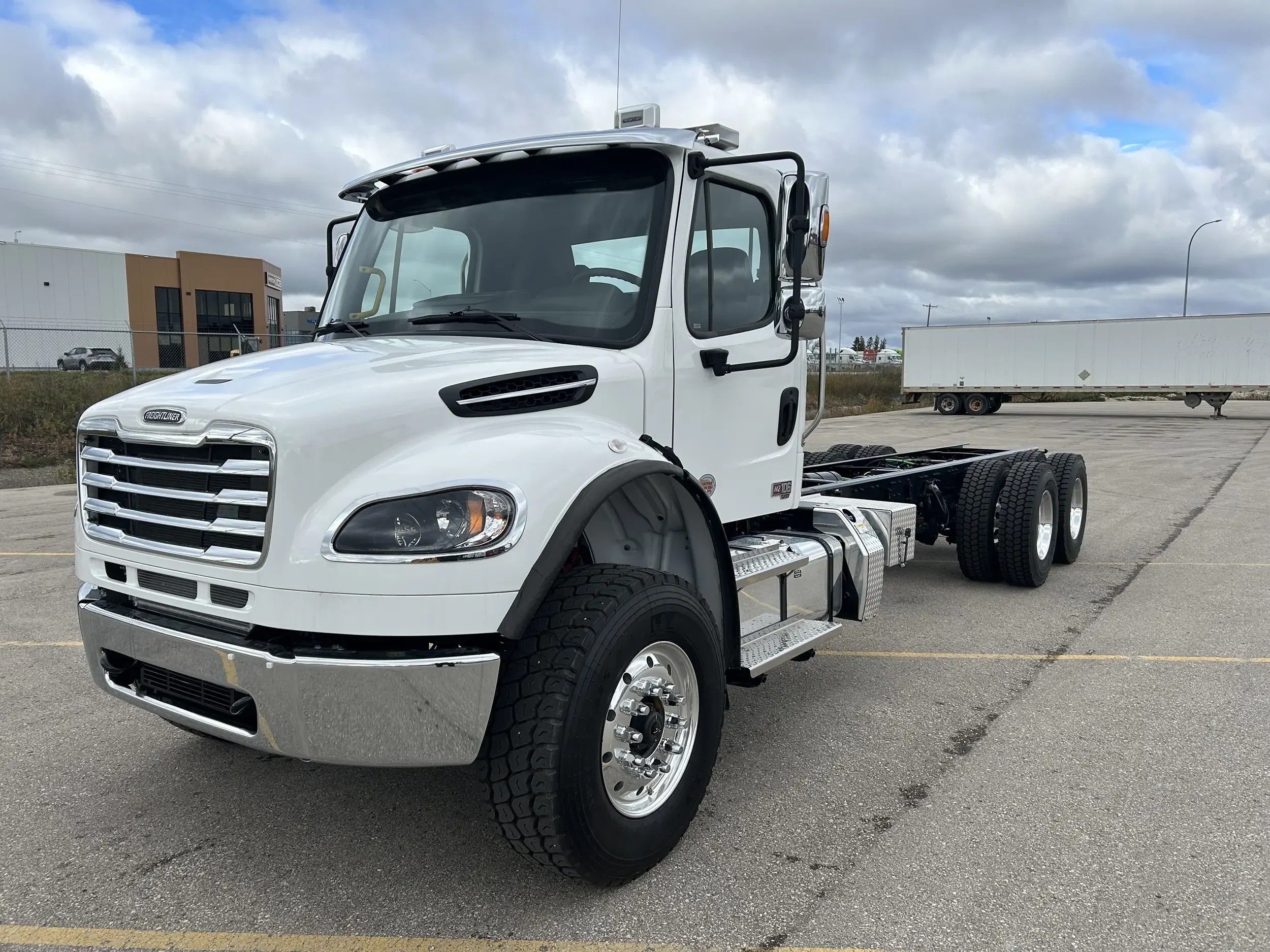 2026 Freightliner M2 106 in Winnipeg, MB