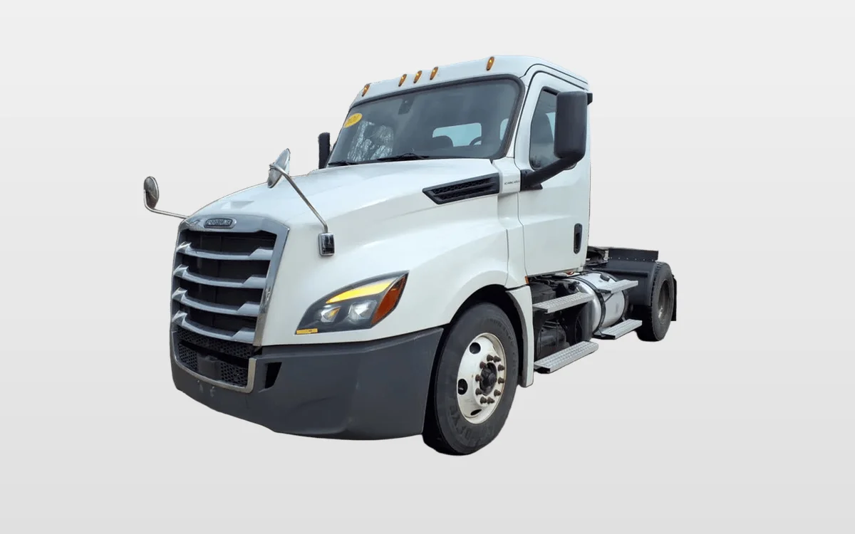 2020 Freightliner - image 1