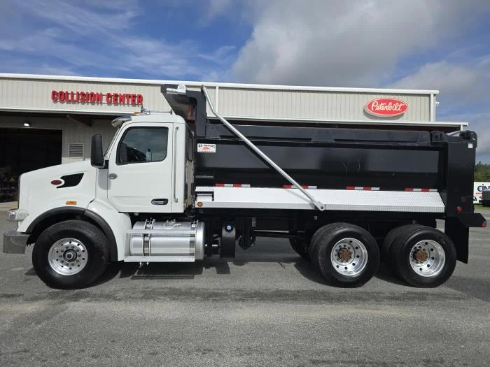 2025 Peterbilt 567 — photo 3
