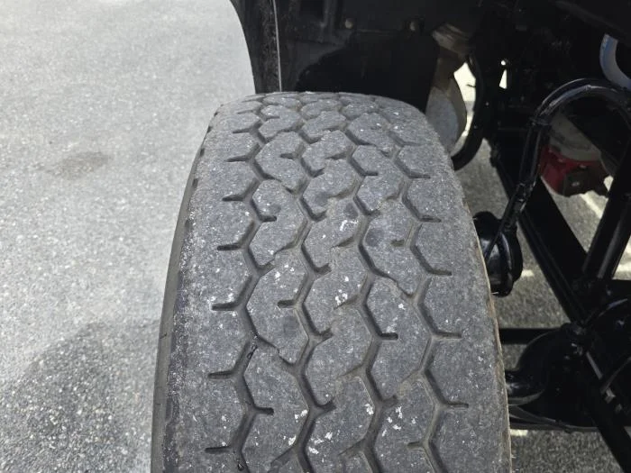 2025 Peterbilt 567 — photo 21