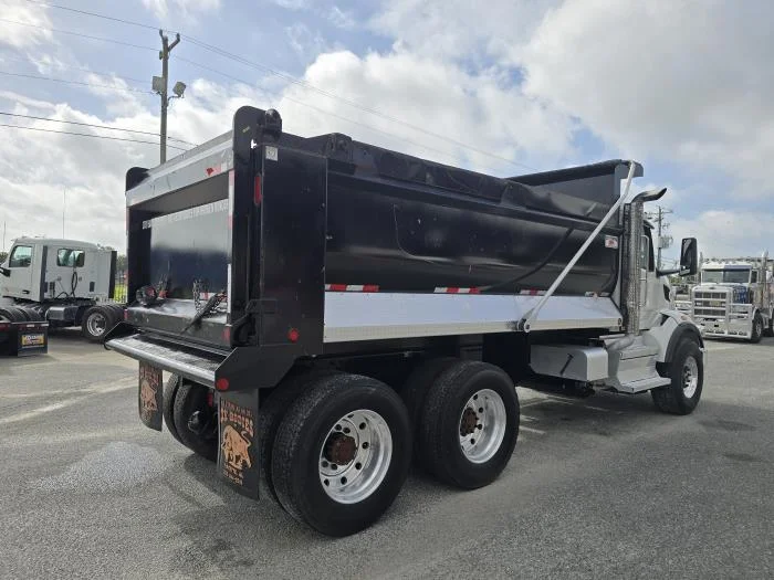 2025 Peterbilt 567 — photo 6