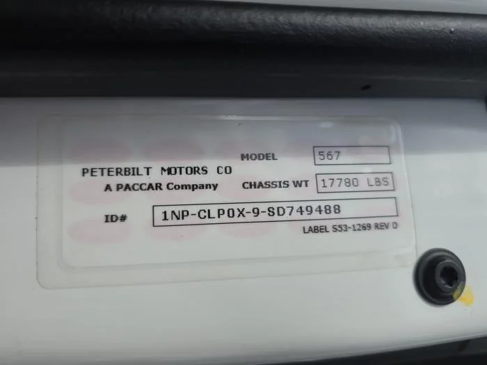 2025 Peterbilt 567 — photo 27