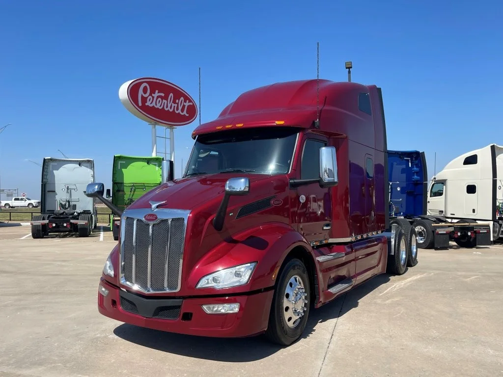 2023 Peterbilt 579 in Springfield, MO