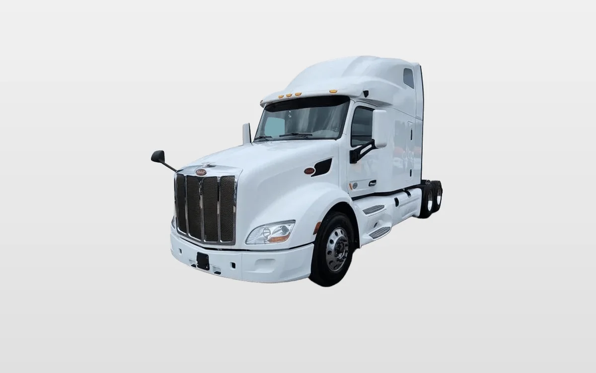 2022 Peterbilt 579 - image 1
