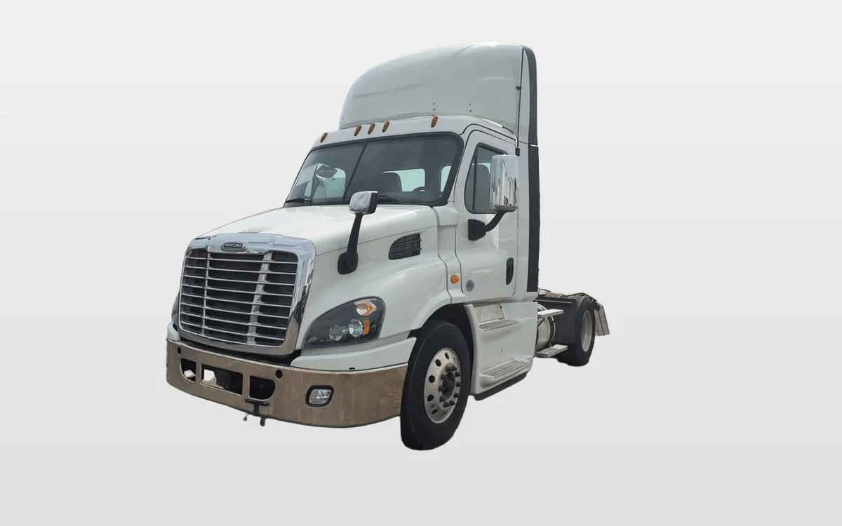 2019 Freightliner - image 1