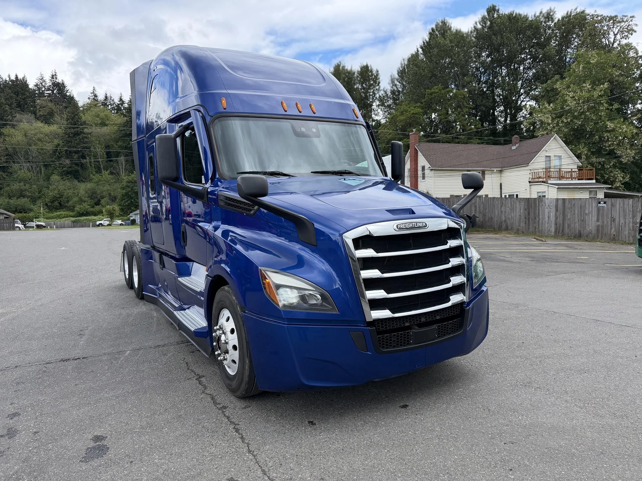 2022 Freightliner Cascadia