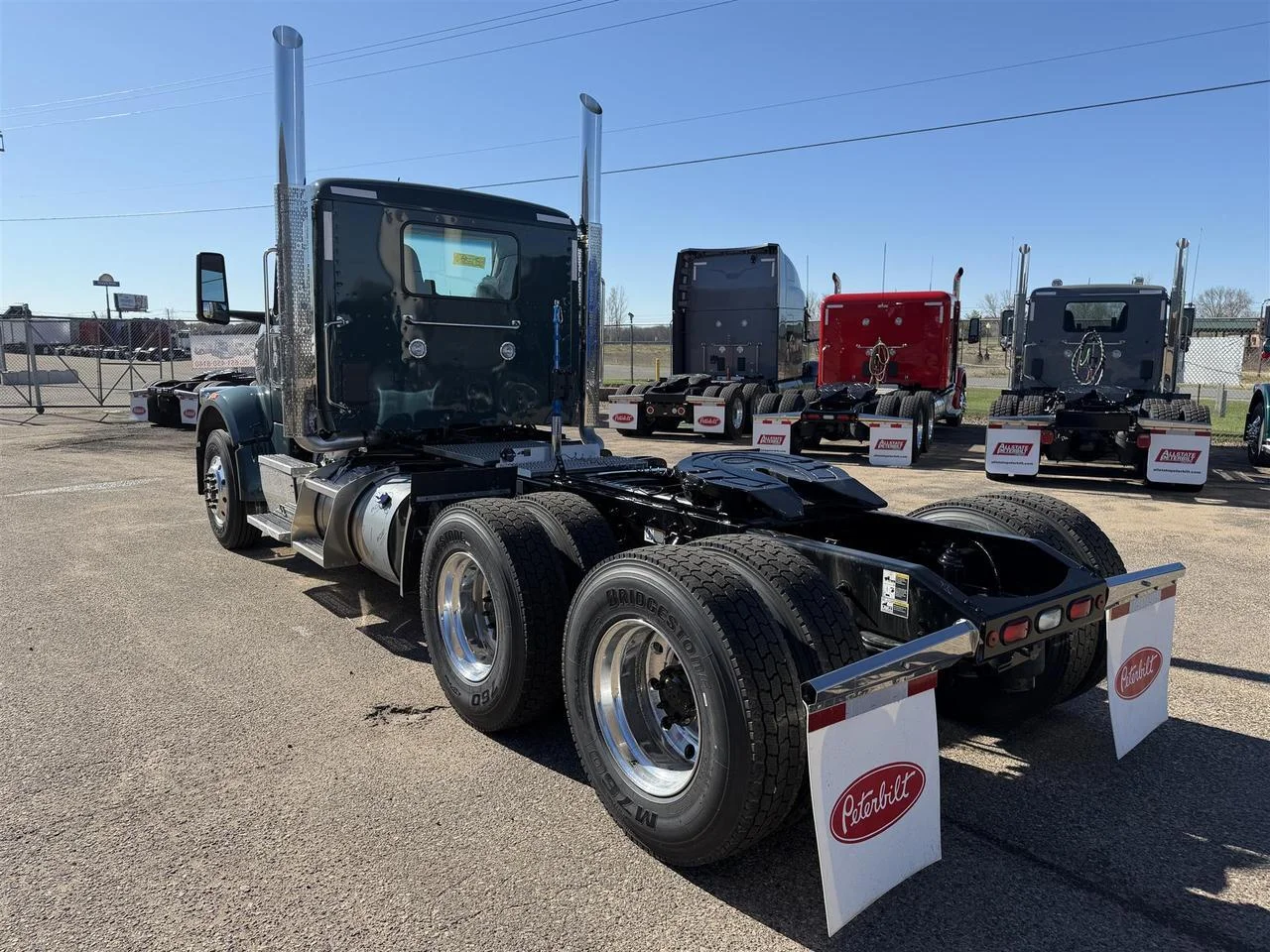 2027 Peterbilt 567 in Eau Claire, WI — photo 3
