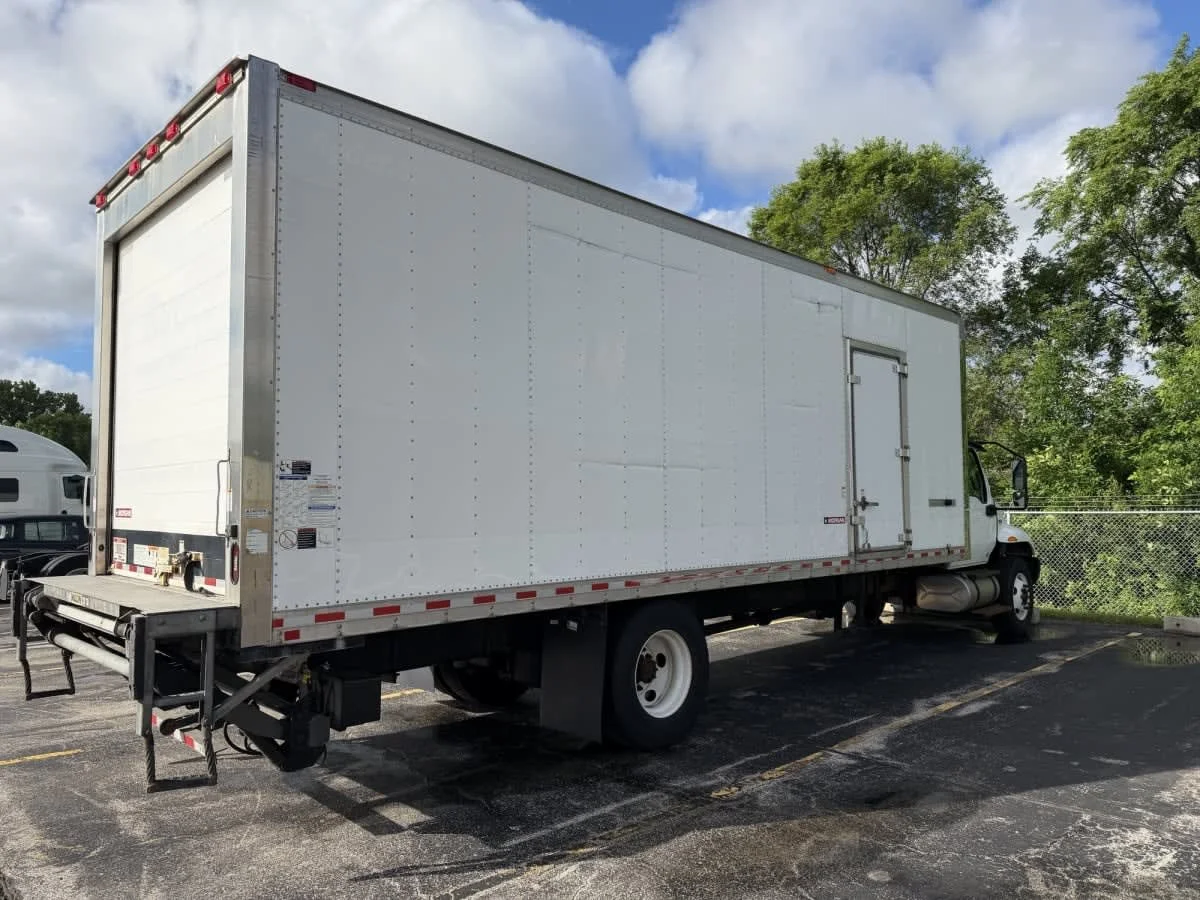 2020 International MV in Oak Creek, WI — photo 4
