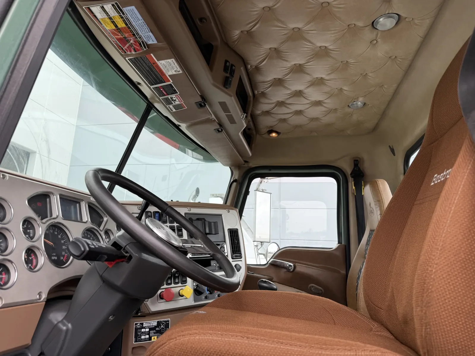 2015 Mack Granite in New Lenox, IL — photo 14