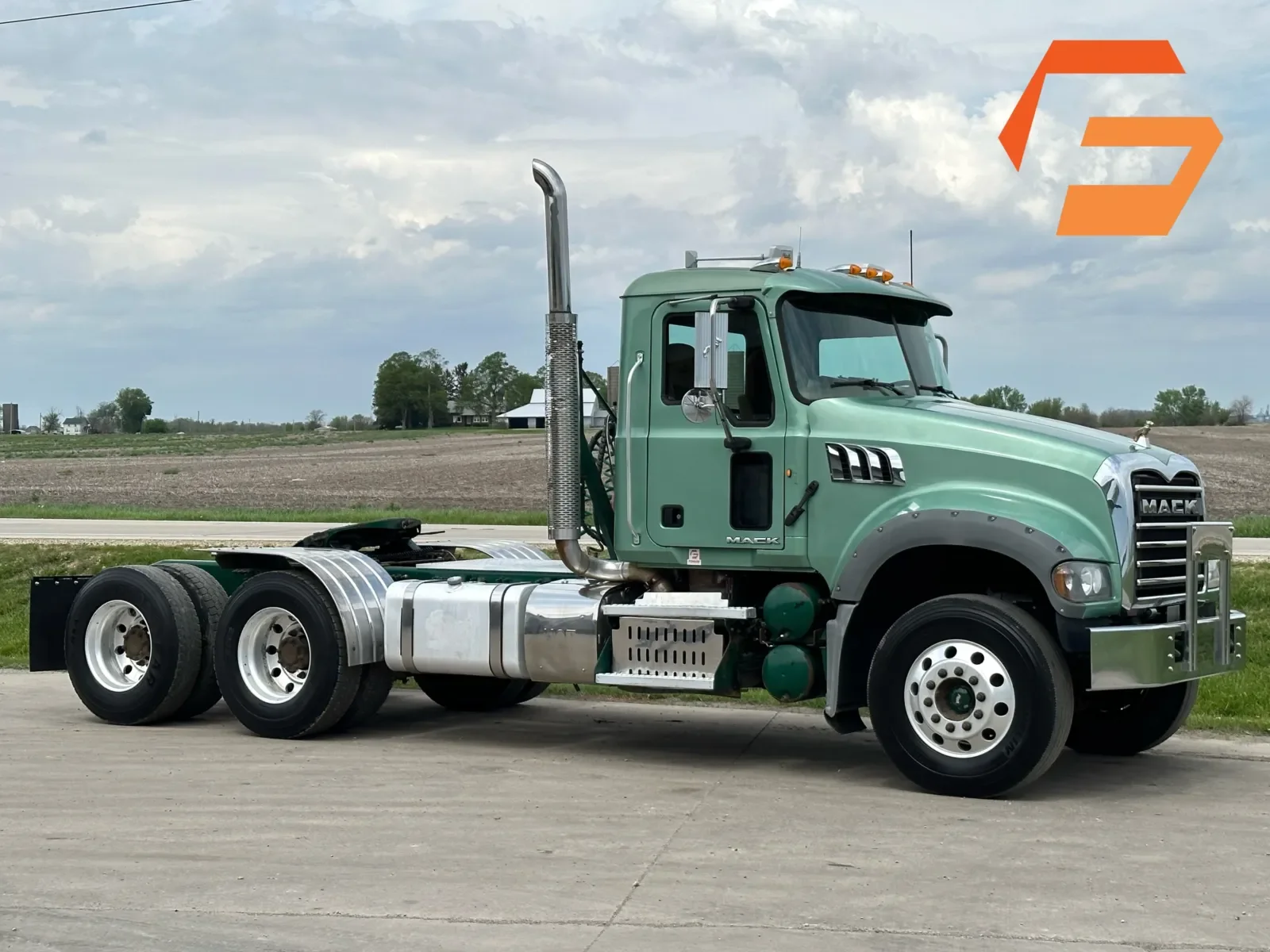 2015 Mack Granite in New Lenox, IL