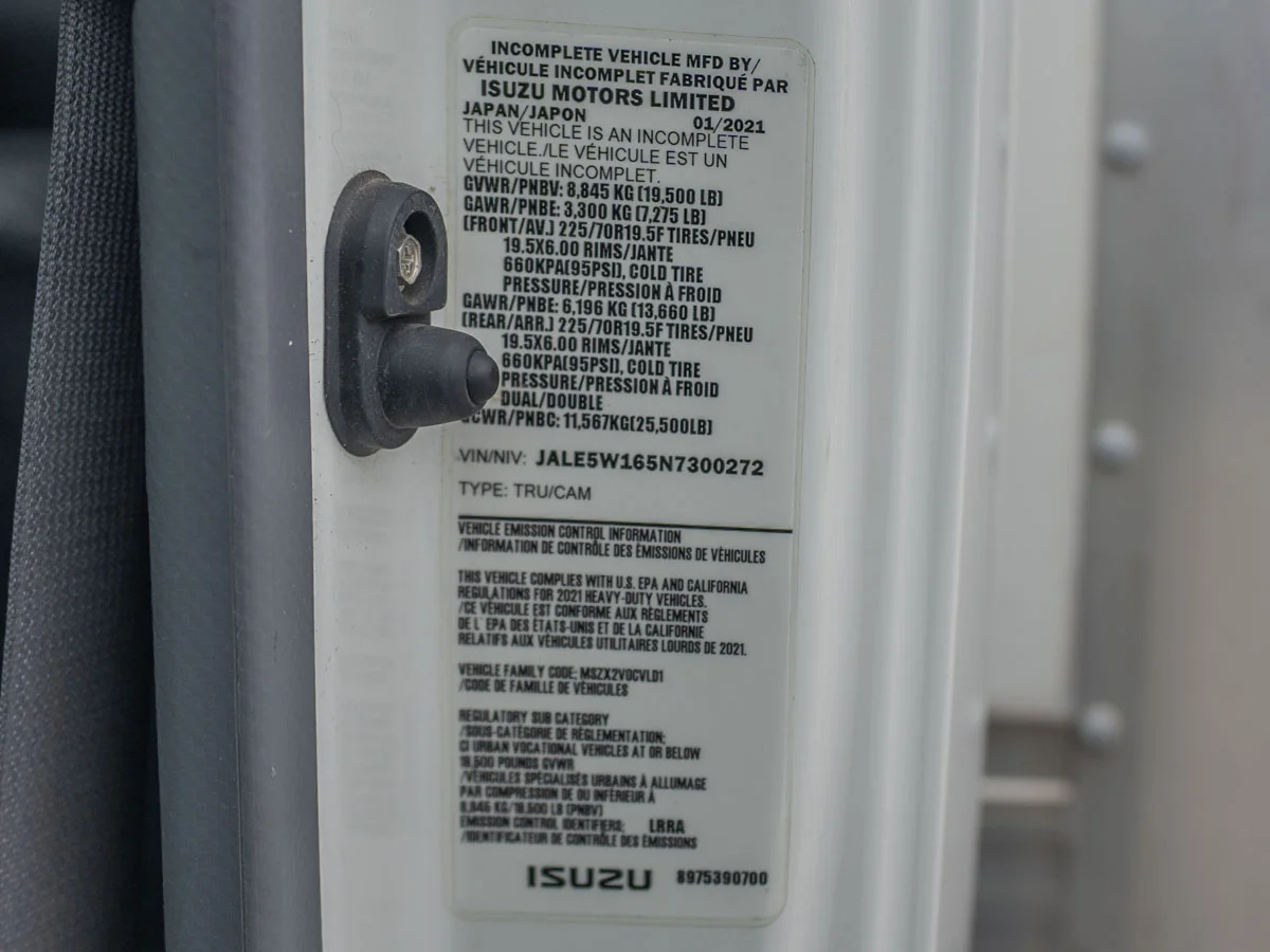 2022 Isuzu in Duncan, SC — photo 21
