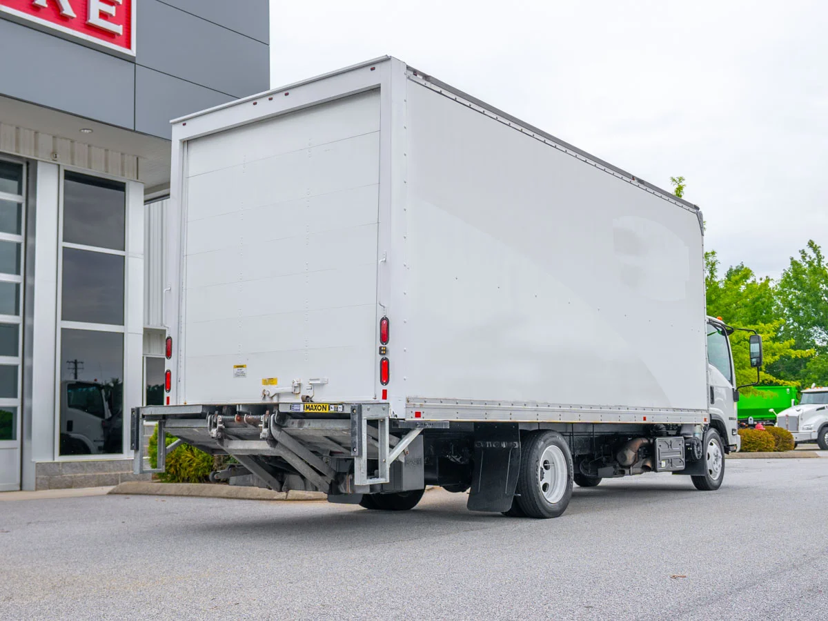 2022 Isuzu in Duncan, SC — photo 7