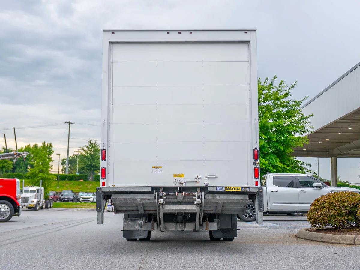 2022 Isuzu in Duncan, SC — photo 5
