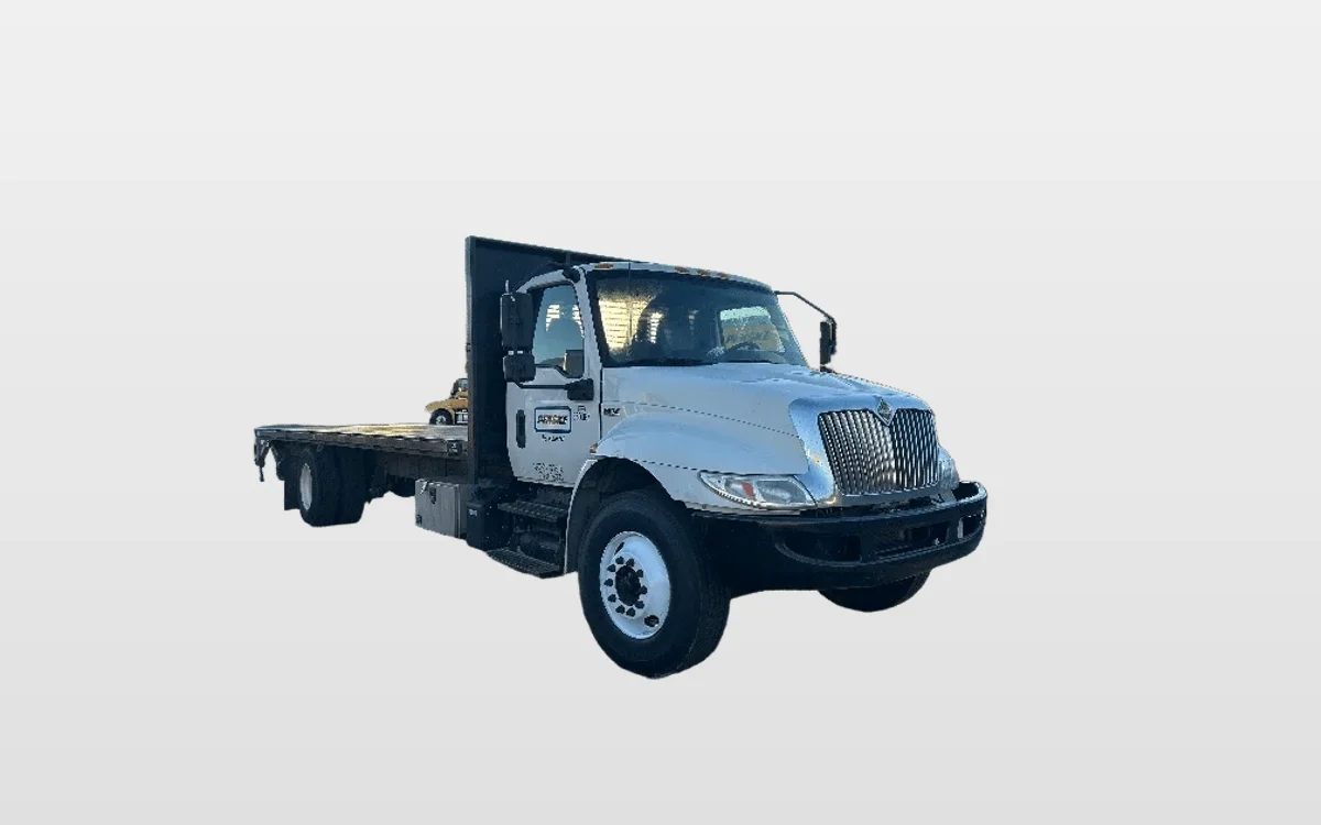 2020 International MV - image 1