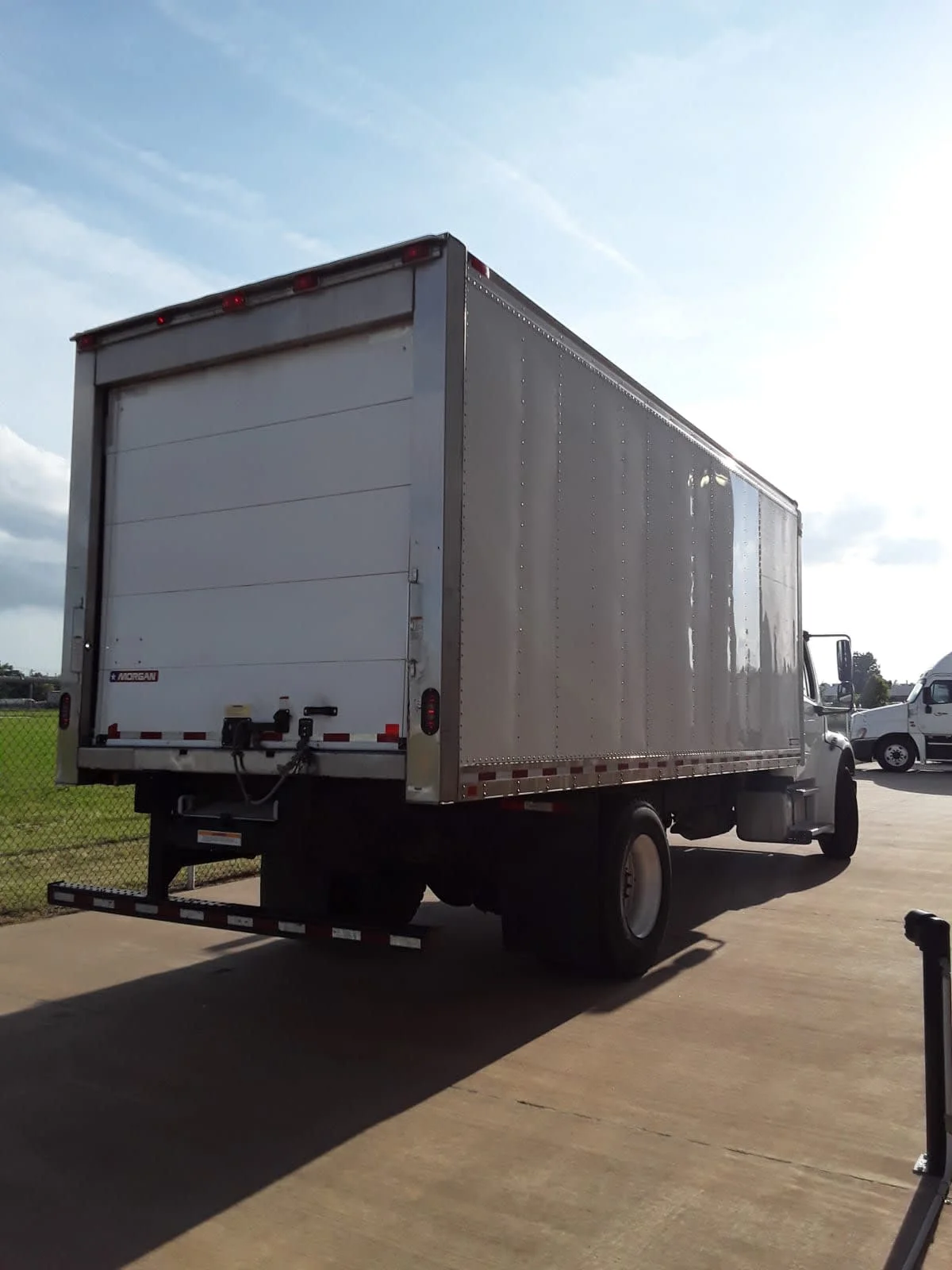 2019 Freightliner M2 106 in Oklahoma City, OK — photo 4
