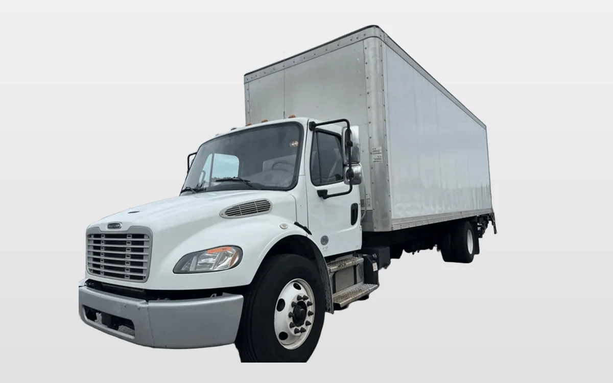 2019 Freightliner M2 106 - image 1