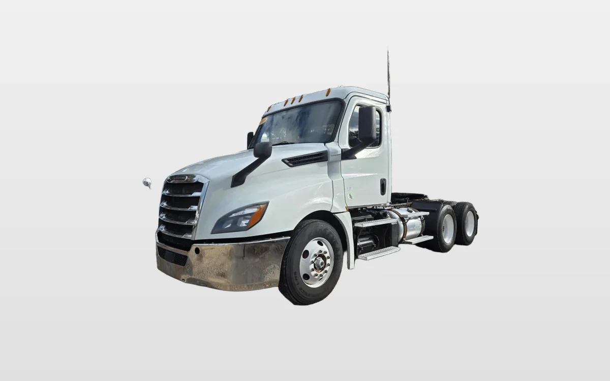 2019 Freightliner - image 1